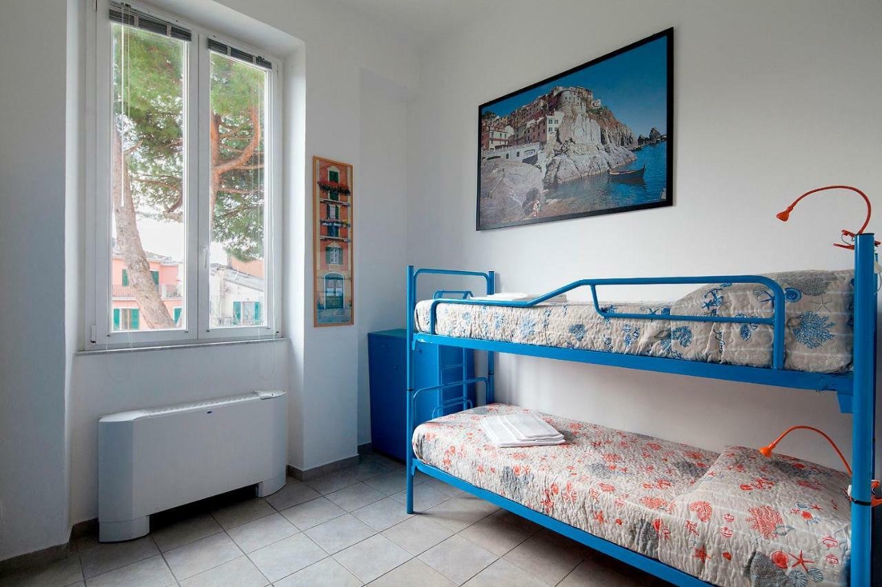 Ostello Corniglia Eksteriør bilde